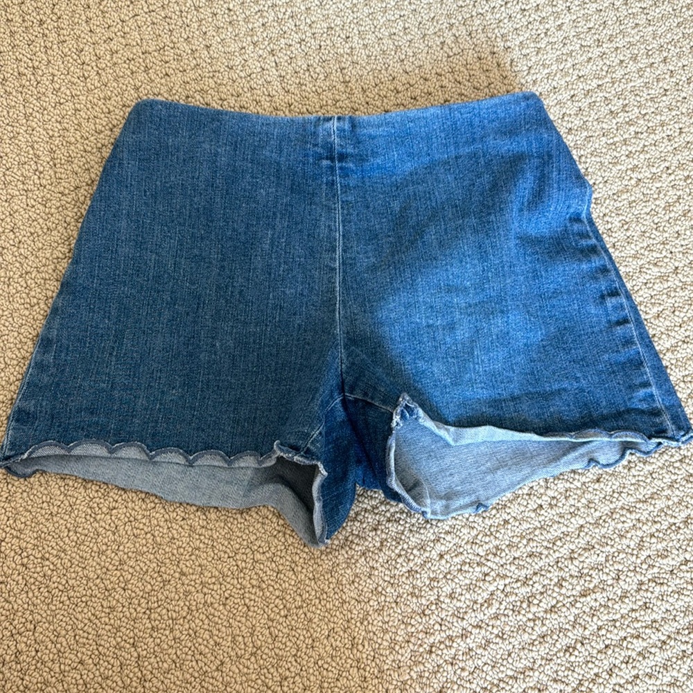 Denim mid rise Alice and Olivia shorts size XS